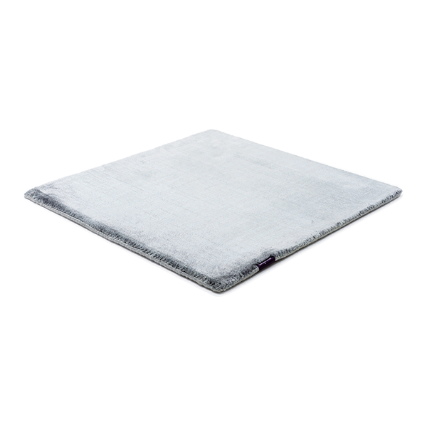 Studio NYC Pearl Edition