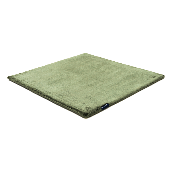 Studio NYC Pearl Edition