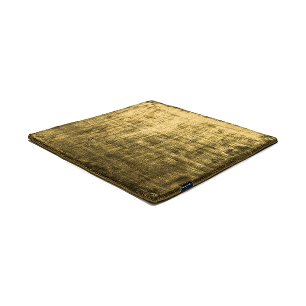 Studio NYC Pearl Edition